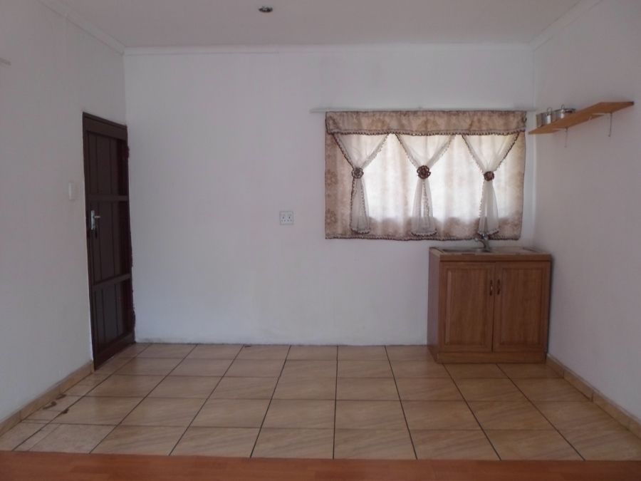 To Let 1 Bedroom Property for Rent in Vaalpark Free State